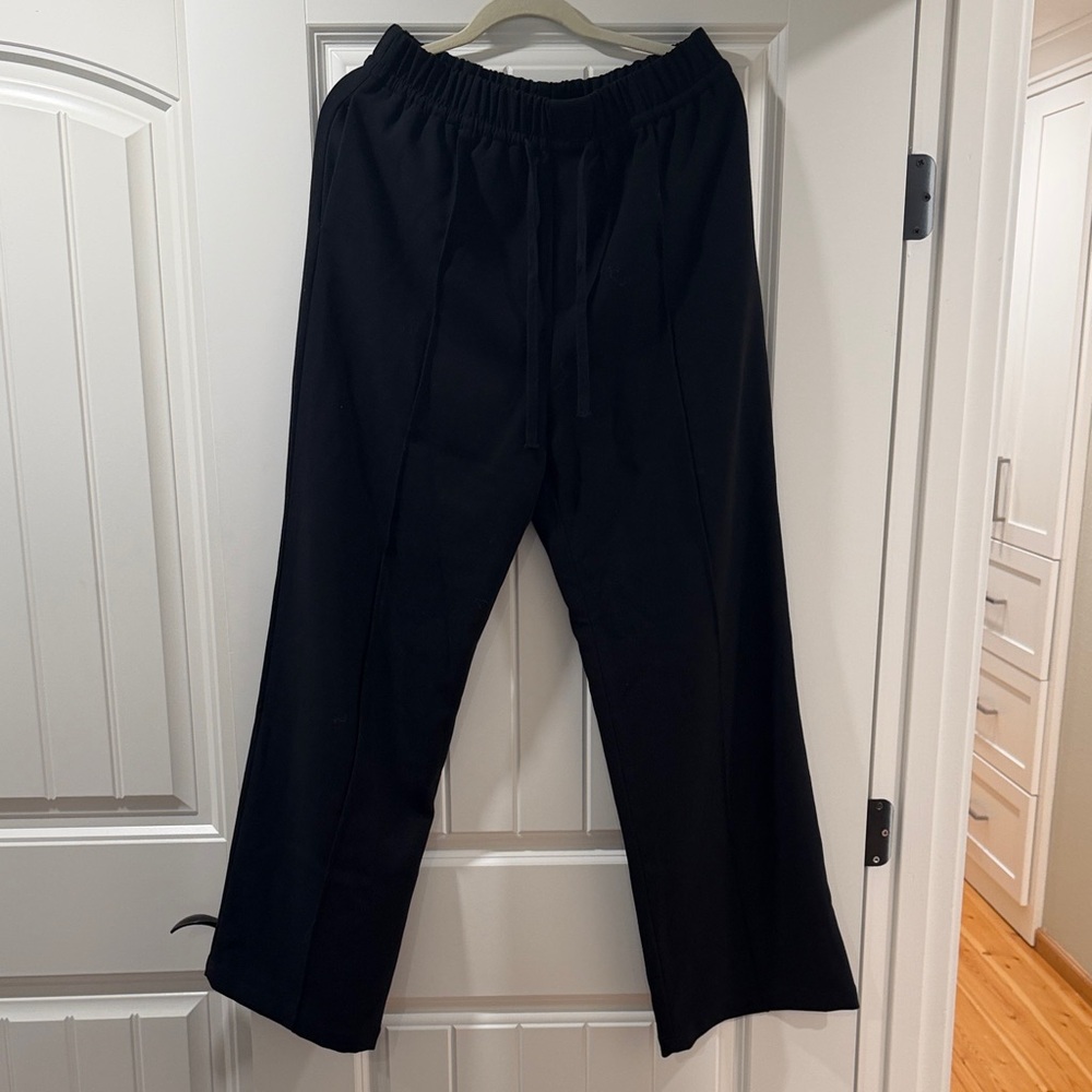 Treasure & Bond Black wide leg drawstring pants